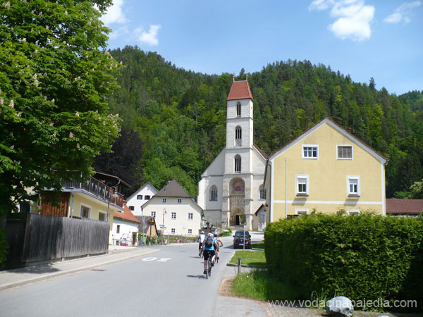 P1210460
